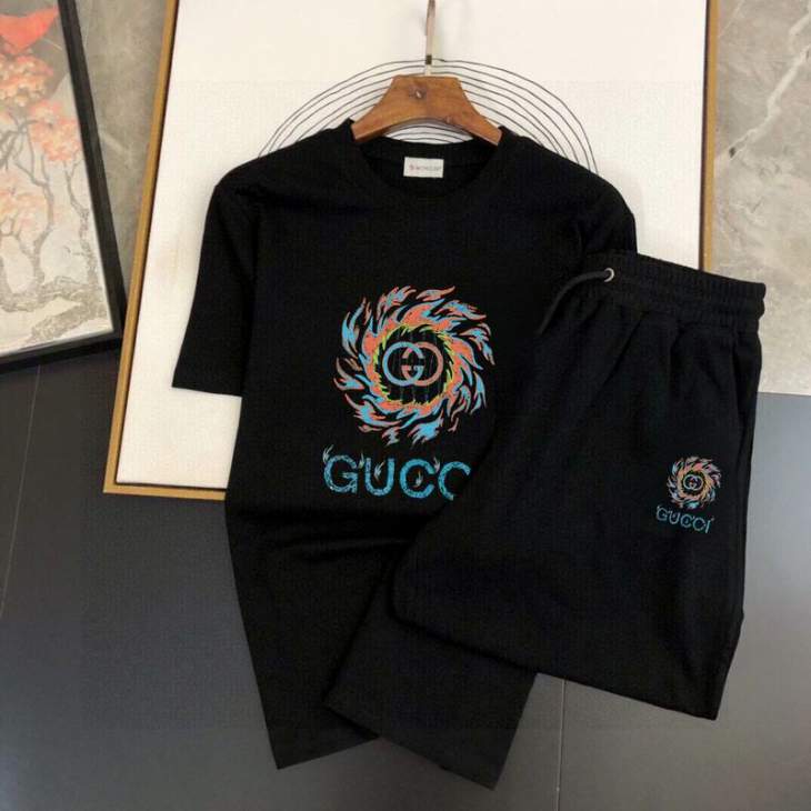 Picture of Gucci Shirt Pant Suits _SKUGucciM-5XL13xr0222190